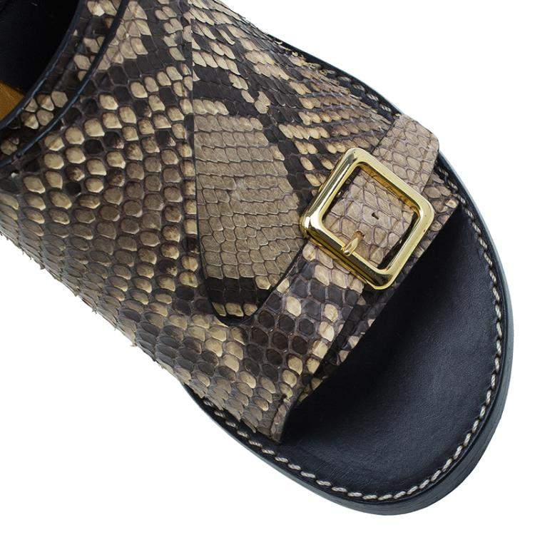 مملوكة مسبقًا Chloe Brown Python Buckle Mules Size 39