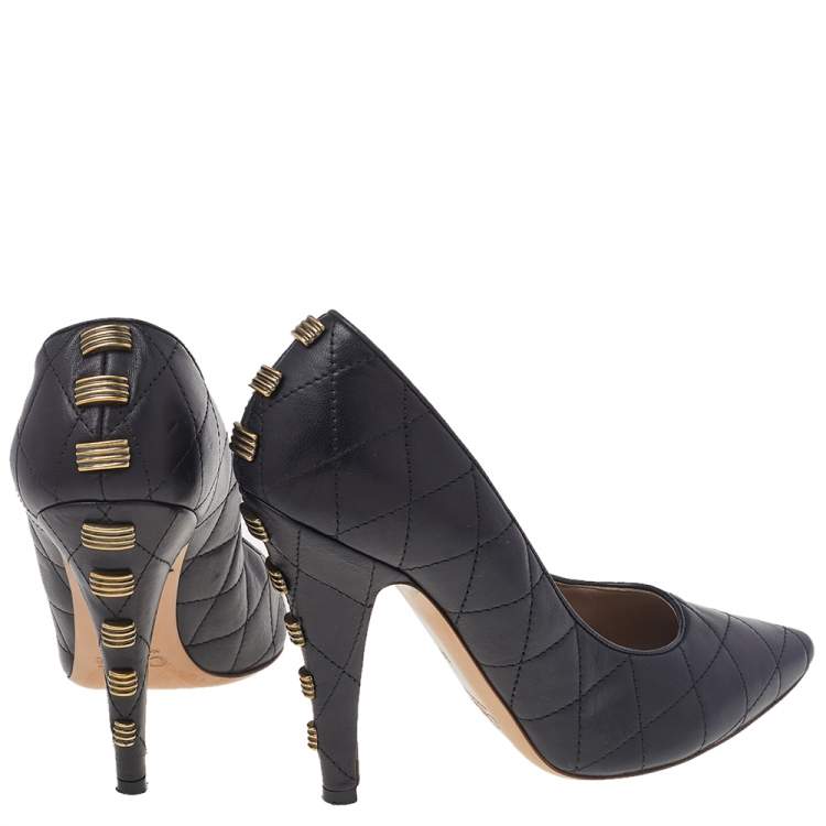 Pre Owned Chloe Black Leather Embellished Pumps Size 39