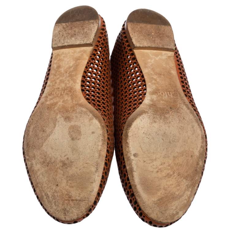 Pre Owned Chloe Brown Perforated Leather Lauren Scalloped Ballet Flats Size 38.5