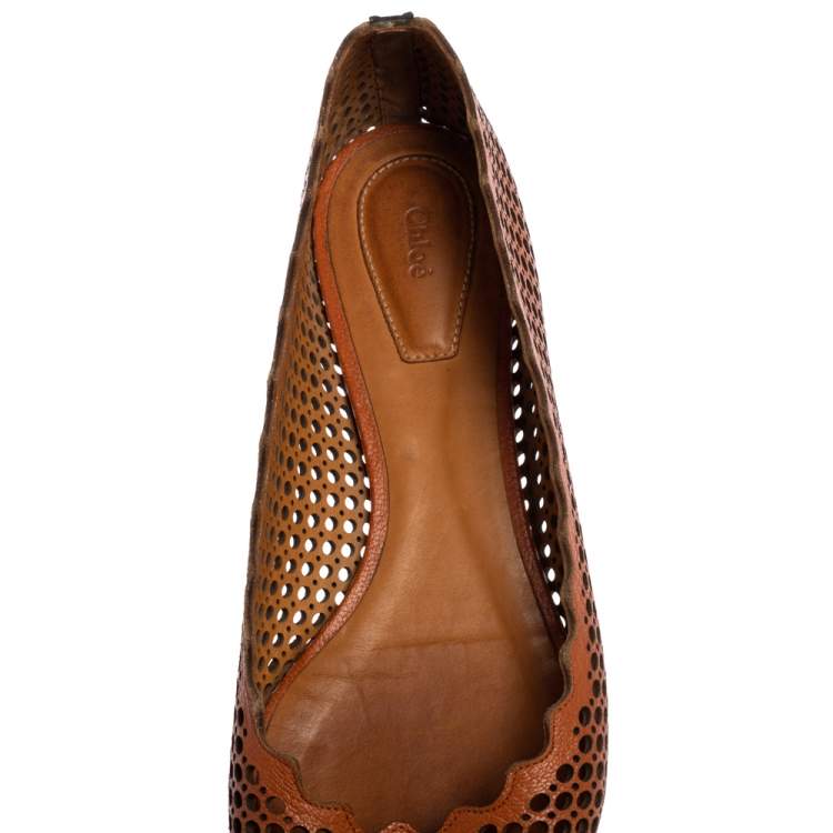 Pre Owned Chloe Brown Perforated Leather Lauren Scalloped Ballet Flats Size 38.5