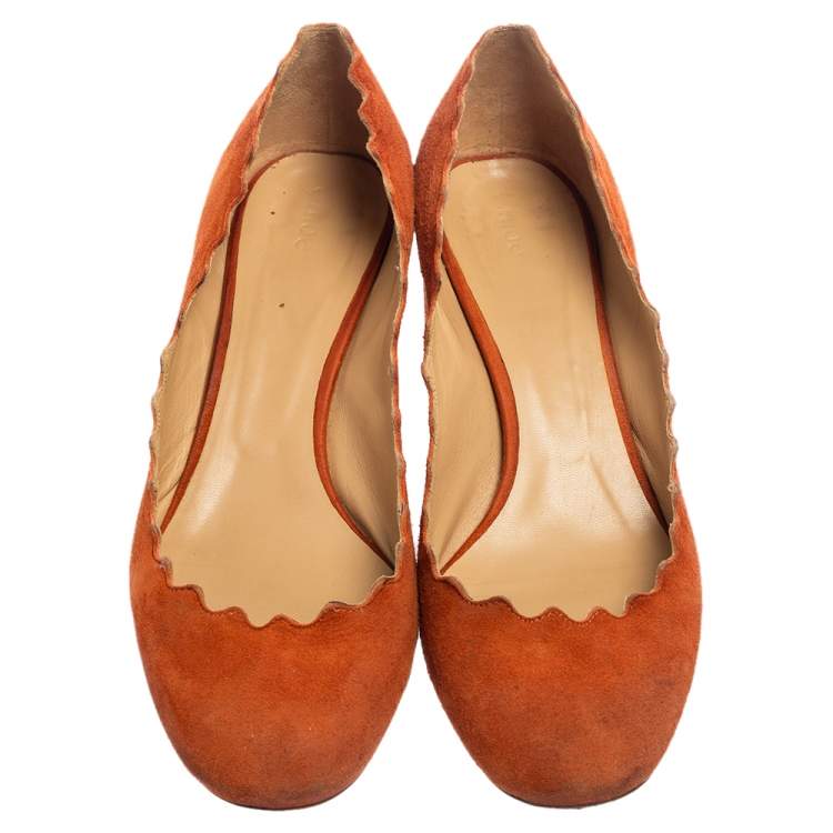 Pre Owned Chloe Orange Suede Lauren Scallop Trim Block Heel Pumps Size 40