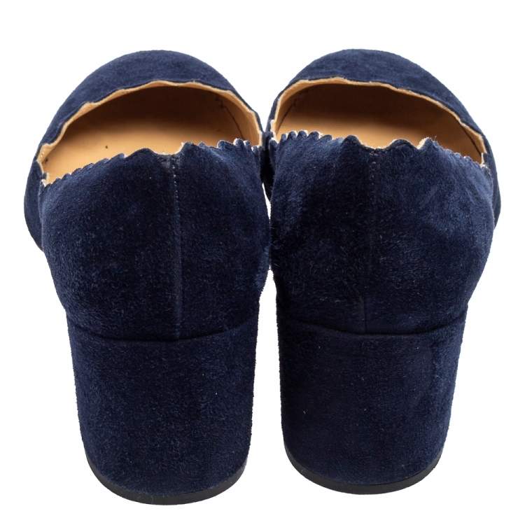 مملوكة مسبقًا Chloe Blue Suede Lauren Scallop Trim Block Heel Pumps Size 37