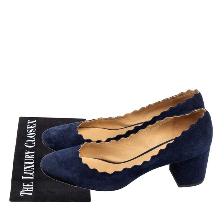 مملوكة مسبقًا Chloe Blue Suede Lauren Scallop Trim Block Heel Pumps Size 37