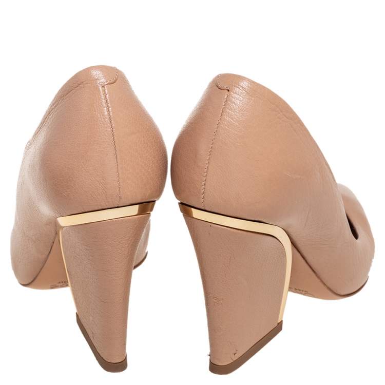 Pre Owned Chloe Beige Leather Beckie Pumps Size 36.5