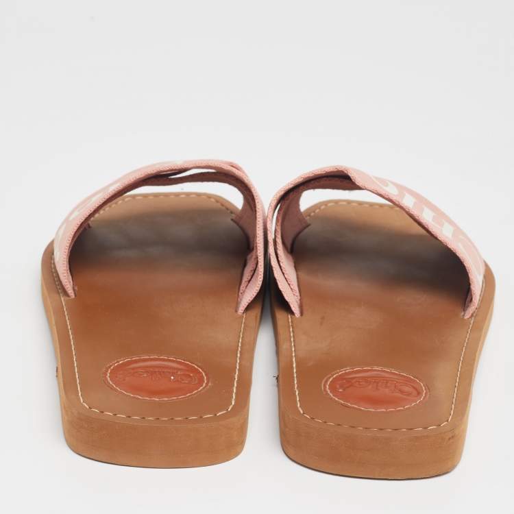 مملوكة مسبقًا Chloe Pink Canvas Logo Ribbon Woody Flat Slide Sandals Size 39