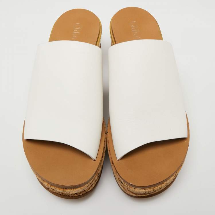 مملوكة مسبقًا Chloe White Leather Cork Wedge  Sandals Size 39.5