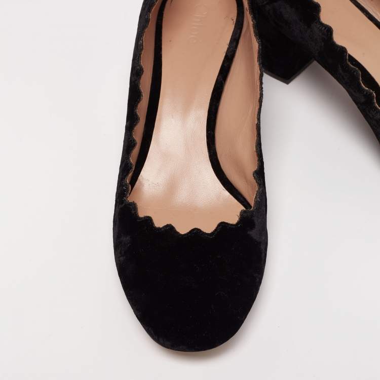 Pre Owned Chloe Black Velvet Lauren Scallop Trim Block Heel Pumps Size 38