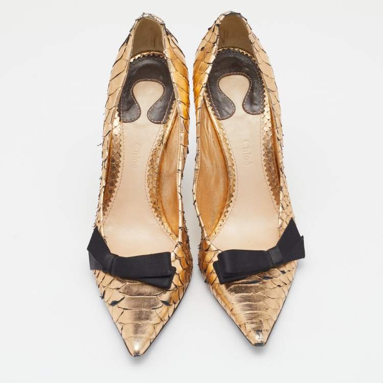 Pre Owned Chloe Metallic Gold Python Leather Bow Detail Pointed Toe Pumps Size 38.5