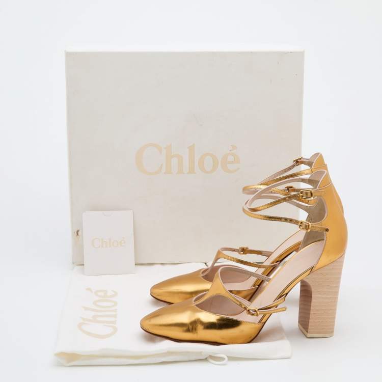 مملوكة مسبقًا Chloe Metallic Gold Leather Block Heel Ankle Strap Sandals Size 39.5