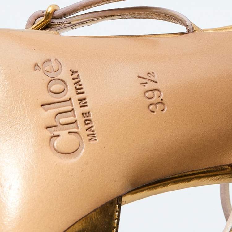 مملوكة مسبقًا Chloe Metallic Gold Leather Block Heel Ankle Strap Sandals Size 39.5