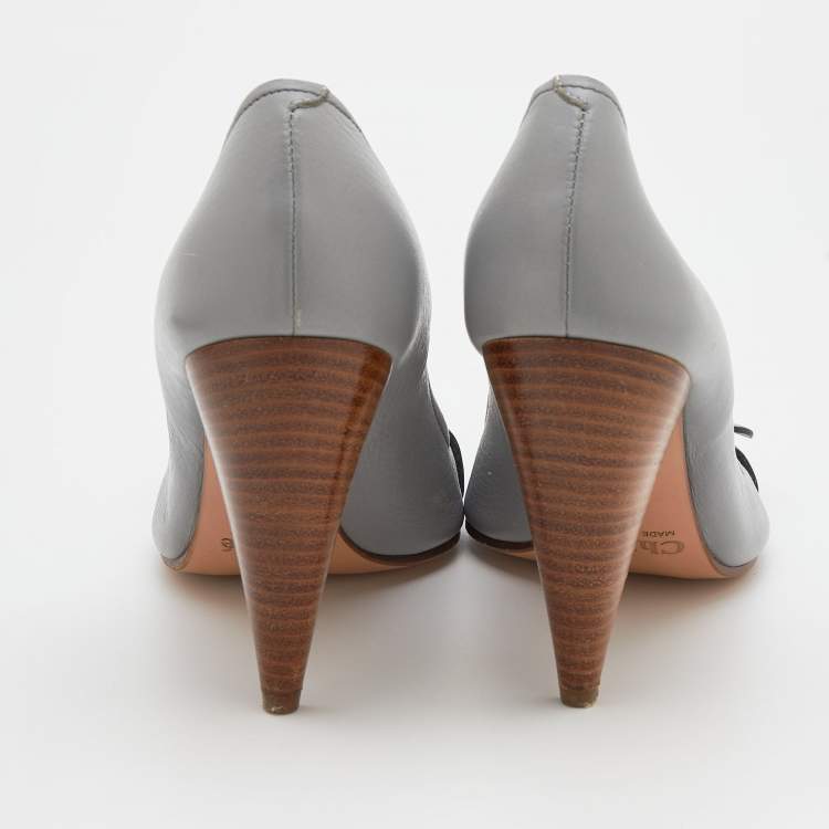 Pre Owned Chloe Grey Leather Buckle Peep Toe Pumps Size 39