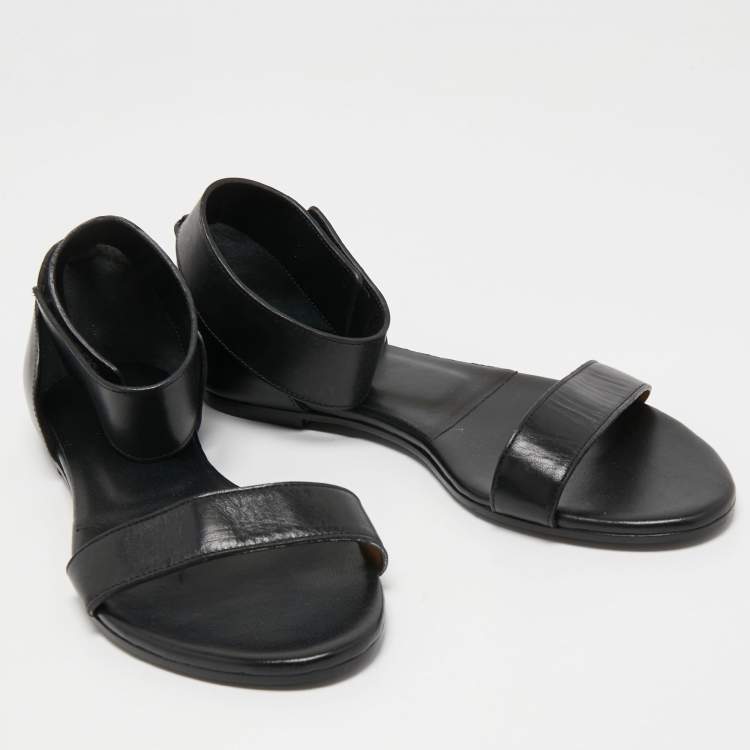 Pre Owned Chloe Black Leather Ankle Cuff Flat Sandals Size 37