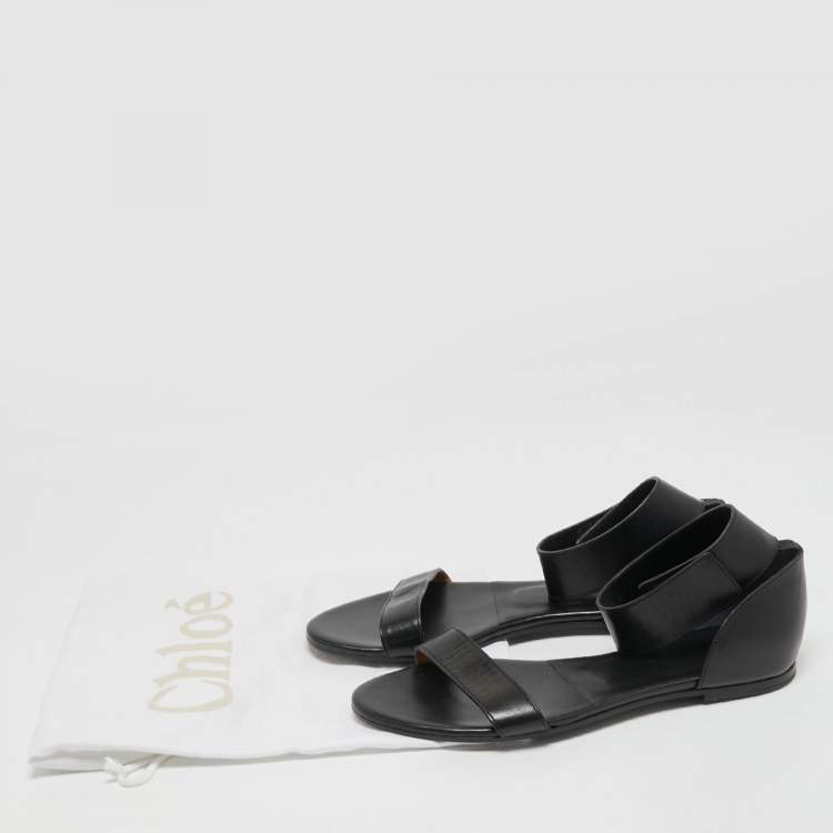 Pre Owned Chloe Black Leather Ankle Cuff Flat Sandals Size 37