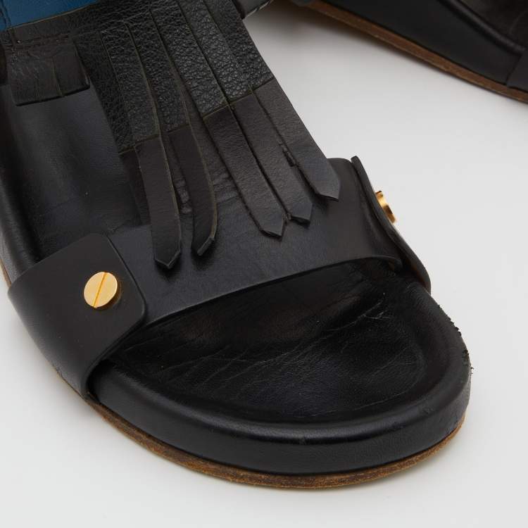 مملوكة مسبقًا Chloe Black/Blue Leather Fringe Detail Flat Sandals Size 39