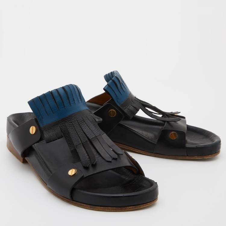 مملوكة مسبقًا Chloe Black/Blue Leather Fringe Detail Flat Sandals Size 39