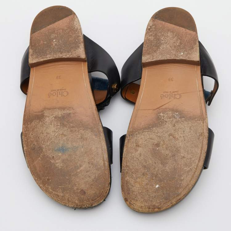 مملوكة مسبقً�ا Chloe Black/Blue Leather Fringe Detail Flat Sandals Size 39