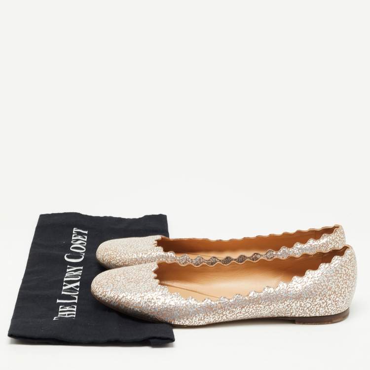 Pre Owned Chloe Silver Texture Leather Laurena Scalloped Ballet Flats Size 40