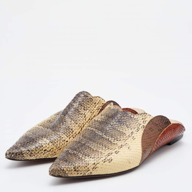 مملوكة مسبقًا Chloe Multicolor Python Embossed Leather Mule Sandals Size 39