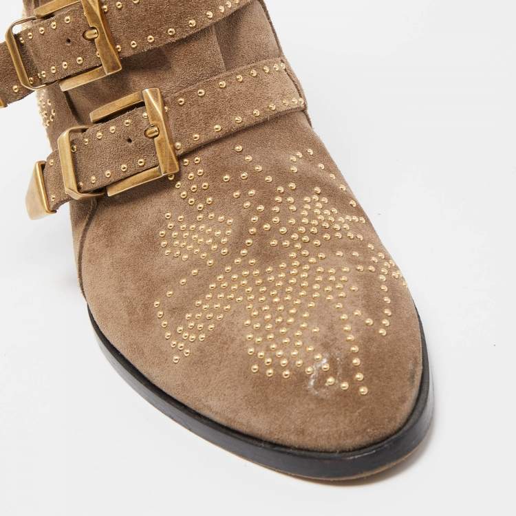 مملوكة مسبقًا Chloe Brown Studded Suede Susanna Ankle Boots Size 38.5