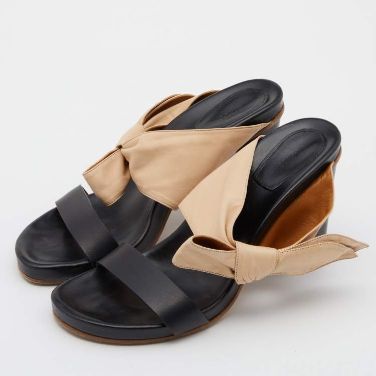 Pre Owned Chloe Black/Beige Leather Fod Flower Block Heel Sandals Size 40