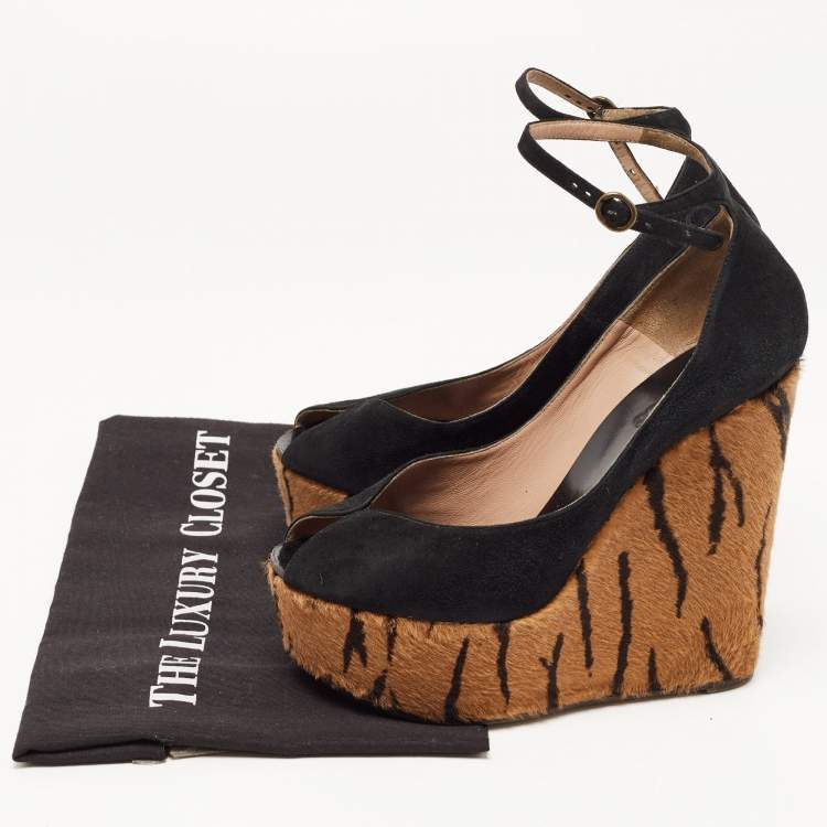 Pre Owned Chloe Black Suede Peep Toe Ankle Strap Printed Wedge Sandals Size 38