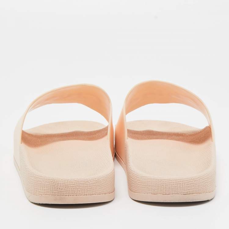 Pre Owned CHLOÉ Pink Rubber Scalloped Accent Flat Slides Size 38