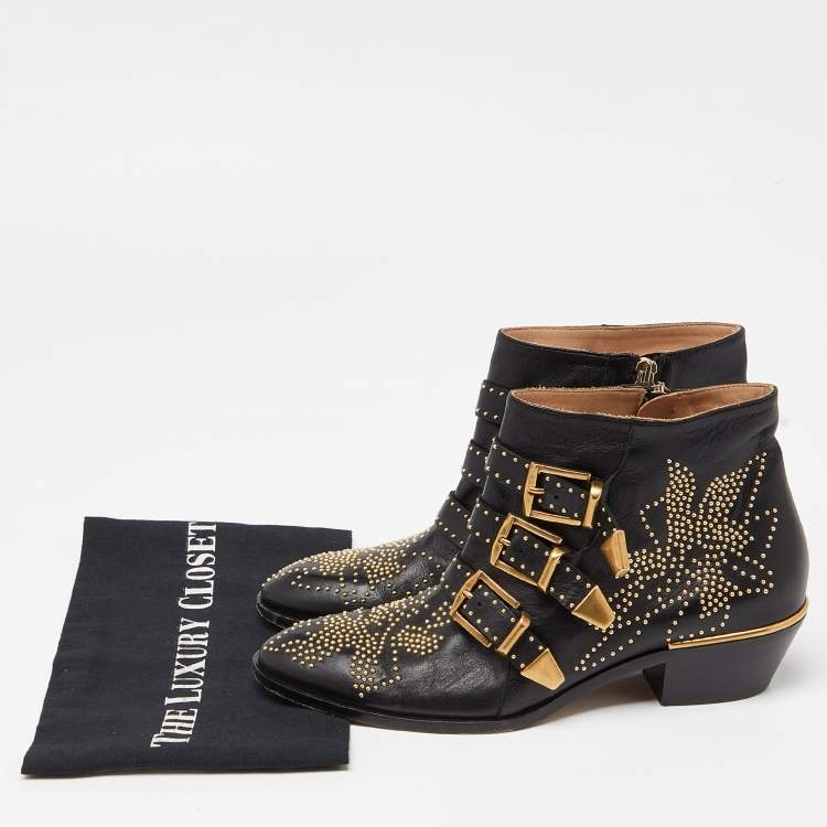 Pre Owned Chloe Black Studded Leather Ankle Boots Size 39
