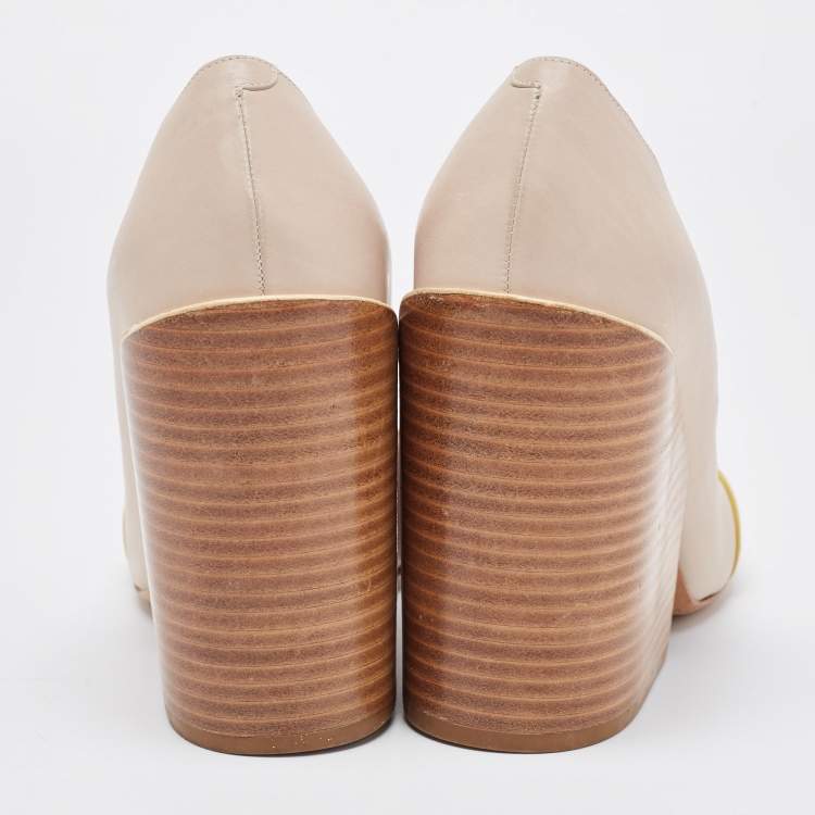 Pre Owned Chloe Two Tone Leather Wooden Block Heel Pumps Size 37.5
