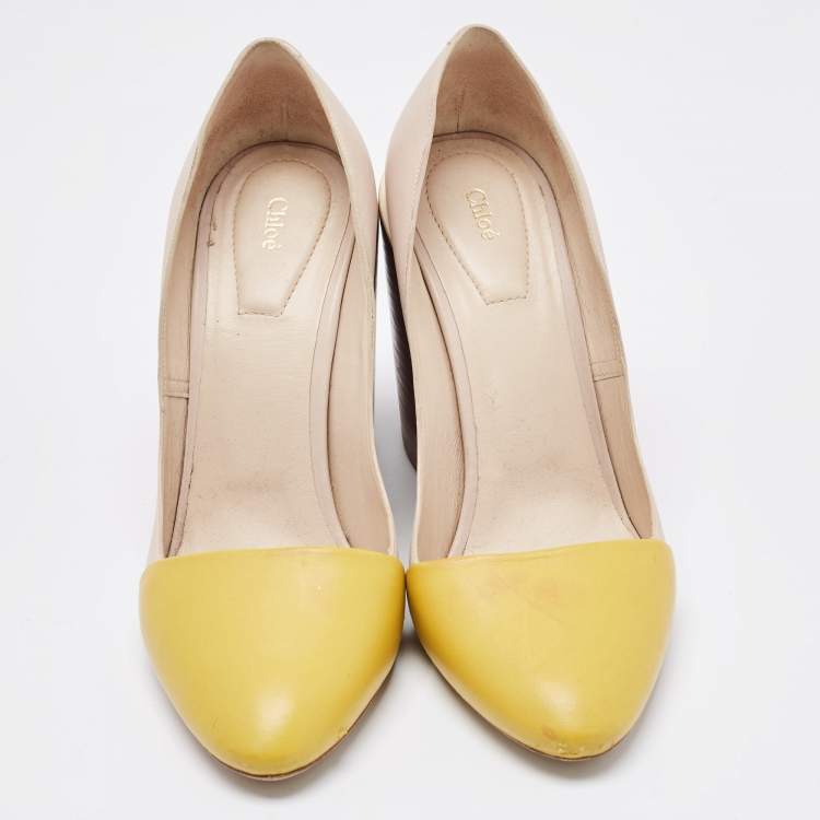 Pre Owned Chloe Two Tone Leather Wooden Block Heel Pumps Size 37.5