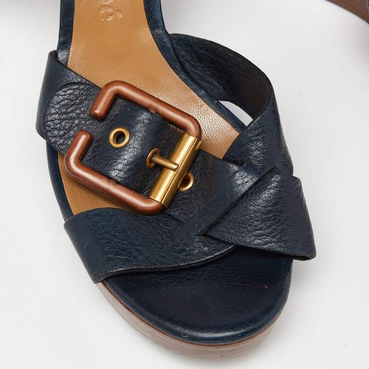 مملوكة مسبقًا Chloe Navy Blue Leather Buckle Detail Wedge Platform Ankle Wrap Sandals Size 38
