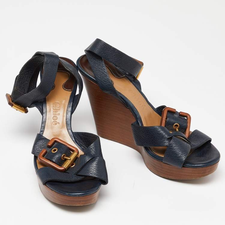 مملوكة مسبقًا Chloe Navy Blue Leather Buckle Detail Wedge Platform Ankle Wrap Sandals Size 38