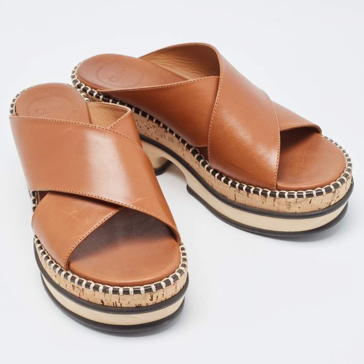 Pre Owned Chloe Brown Leather Woody Leather Slides Sandals Size 37