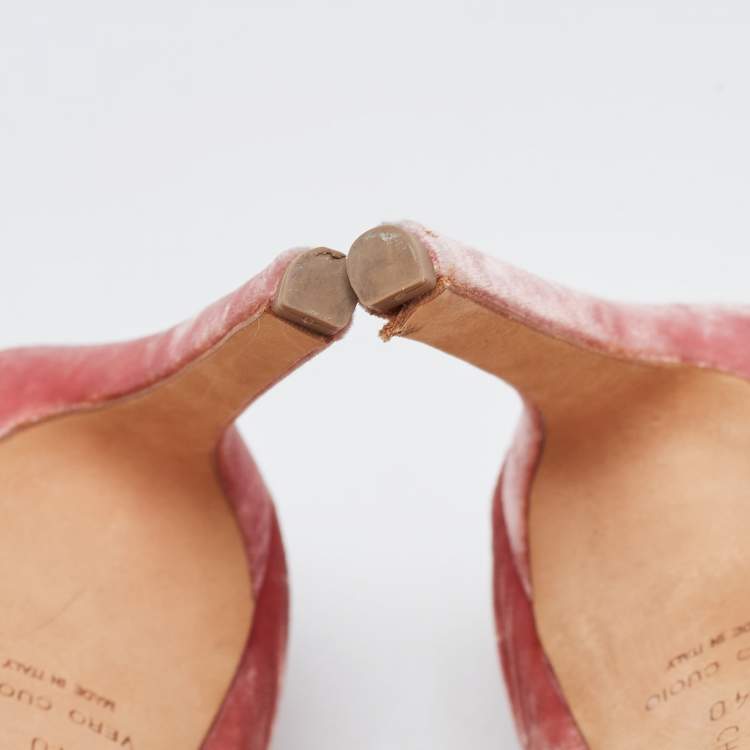 Pre Owned Chloé Pink Velvet Ankle Strap Sandals Size 40