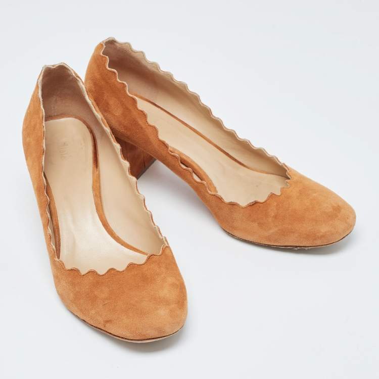 Pre Owned Chloe Brown Suede Laurena Scalloped Pumps Size 37