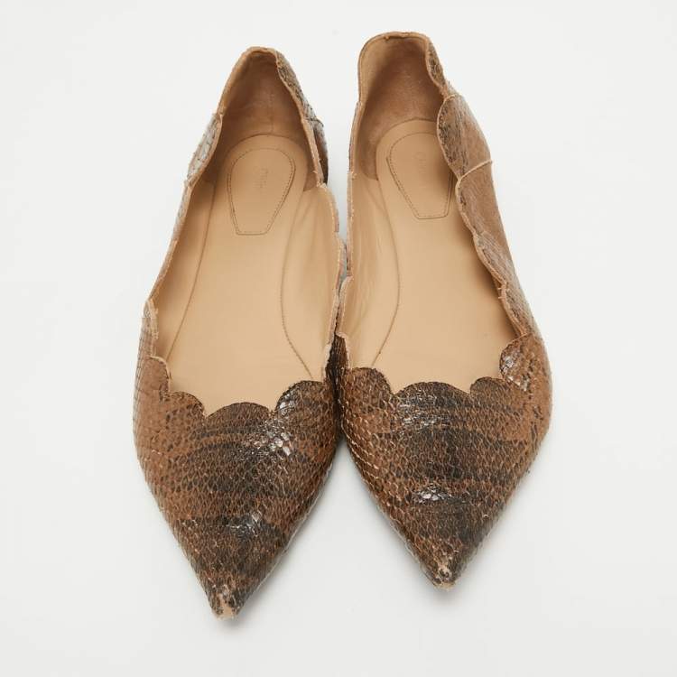 Pre Owned Chloe Two Tone Scalloped Embossed Python Pointed Toe Ballet Flats Size 40