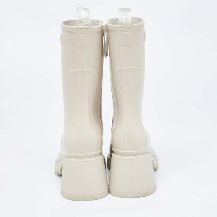 Pre Owned Chloé Cream Rubber Iuhnr Ankle Boots Size 36
