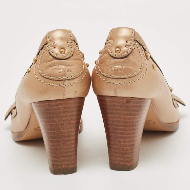 Pre Owned Chloe Metallic Gold Leather Buckle Pumps Size 36