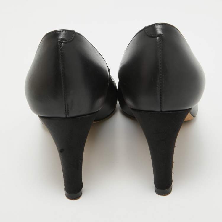 Pre Owned Chloe Black Leather Round Toe Pumps Size 38