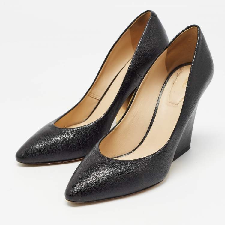 Pre Owned Chloe Black Leather Block Heel Pumps Size 37.5