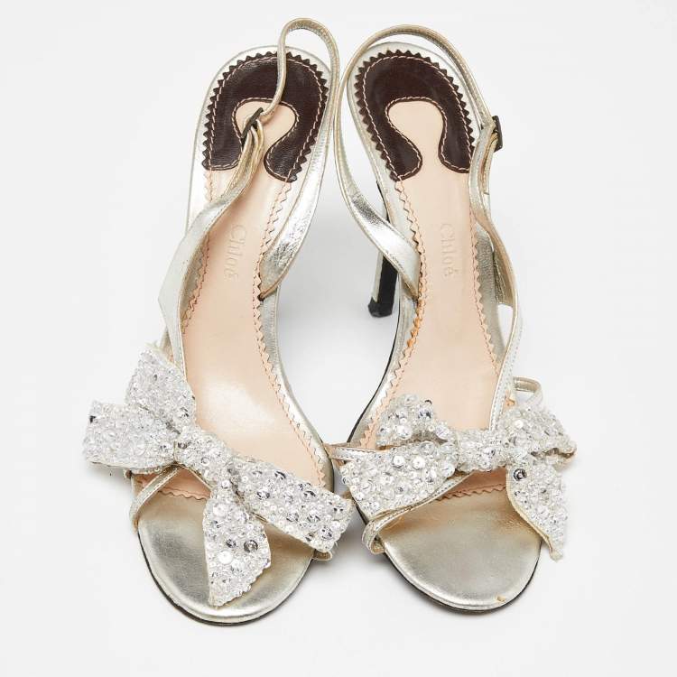 Pre Owned Chloe Silver Leather Crystal Embellished Bow Detail Ankle Strap Sandals Size 37.5