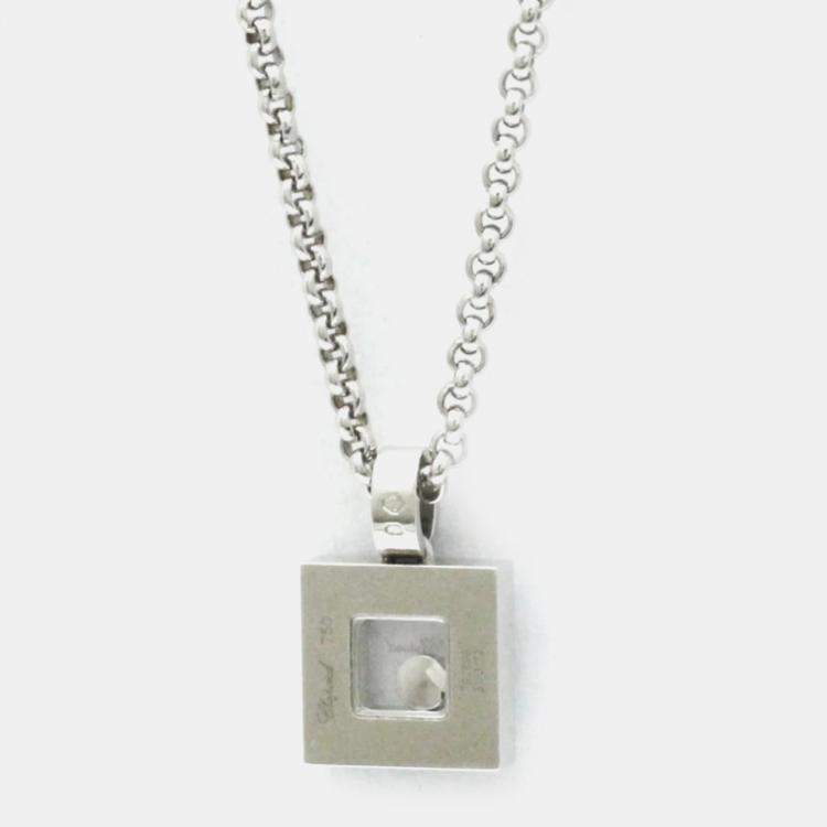Pre Owned Chopard 18K White Gold Happy Diamond Square Necklace