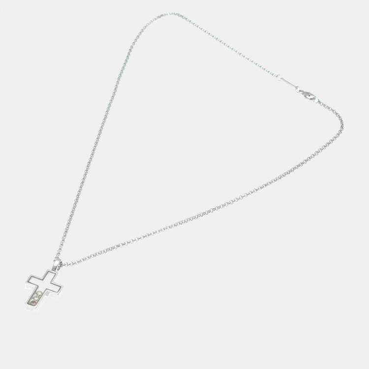 Pre Owned Chopard 18K White Gold, Diamond and Sapphire Happy Diamond Cross Pendant Necklace