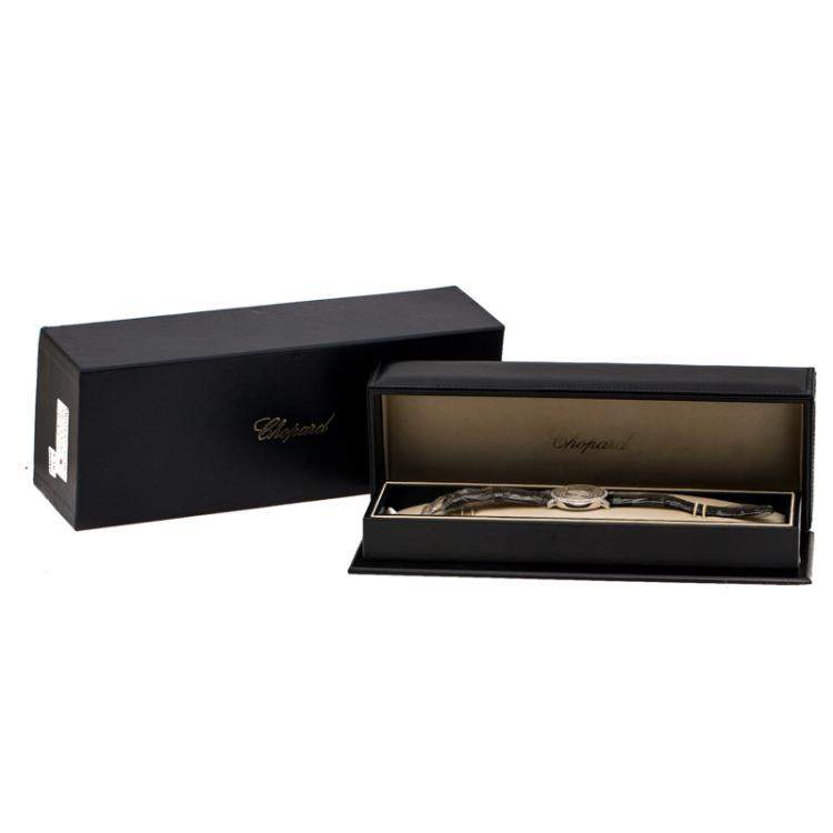Pre Owned Chopard Mother of Pearl 18K White Gold Diamonds 20/7230 Women's Wristwatch 36 mm