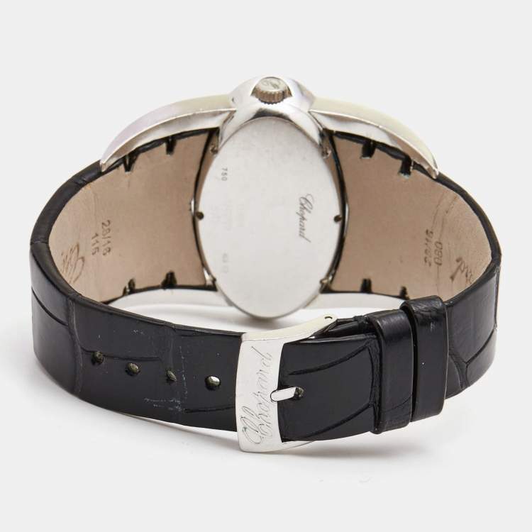 Pre Owned Chopard Mother of Pearl 18k White Gold Alligator Leather Diamond Happy Oval 139018 Women's Wristwatch 42 mm