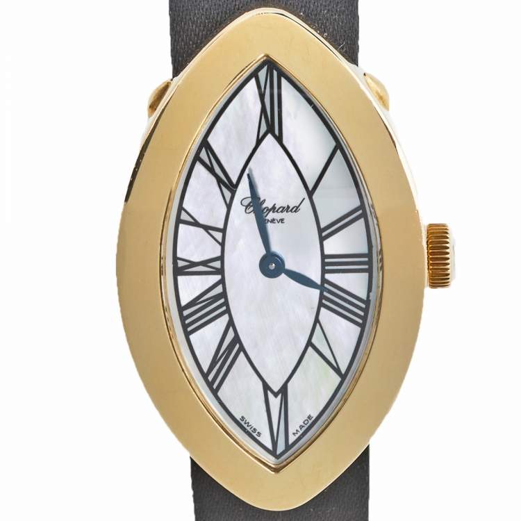 Pre Owned Chopard Mother of Pearl 18K Yellow Gold Satin 12/7437/8 Women's Wristwatch 23 mm