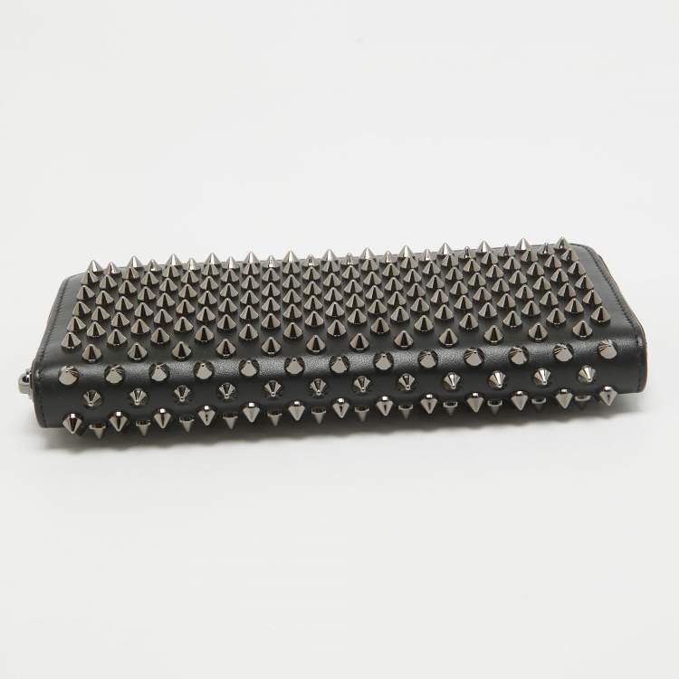 Pre Owned Christian Louboutin Black Leather Panettone Continental Wallet