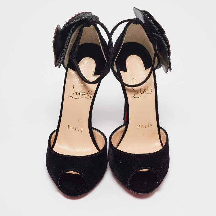 Pre Owned Christian Louboutin Black Velvet Pensamoi Sandals Size 35