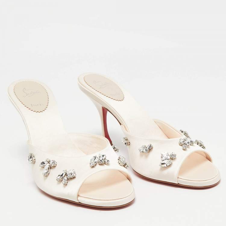 Pre Owned Christian Louboutin Cream Satin Degraqueen Slide Sandals Size 39
