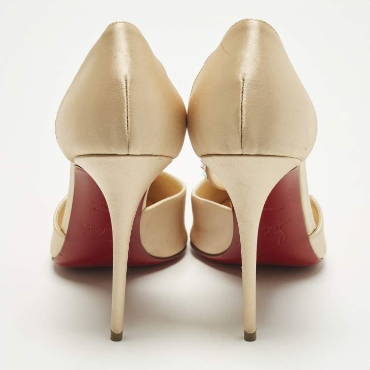 Pre Owned Christian Louboutin Krystal Cross Size 38 Beige PVC and Satin D'orsay Pumps