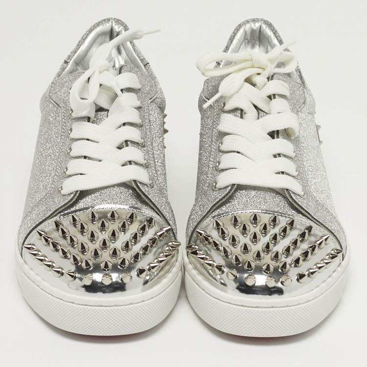 Pre Owned Christian Louboutin Vieira 2 Size 39 Silver Glitter and Patent Leather Lace Up Sneakers